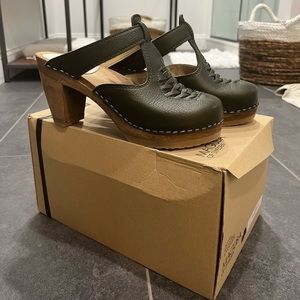 Maguba of Sweden clog – 37